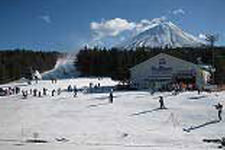 Mt Fuji ski tour. ( From middle of December to March )